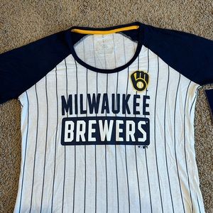 Milwaukee Brewers Women's Brand New T-shirt